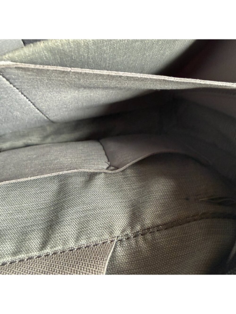 PEAK DESIGN Black Tech Pouch - Travel Organizer Case EDC - Picture 6 of 7